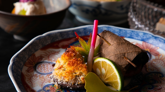 〜食事は個室確約〜「季節の地魚の姿造り」と「A４等級確約　おおいた和牛すき焼き」のWメイン